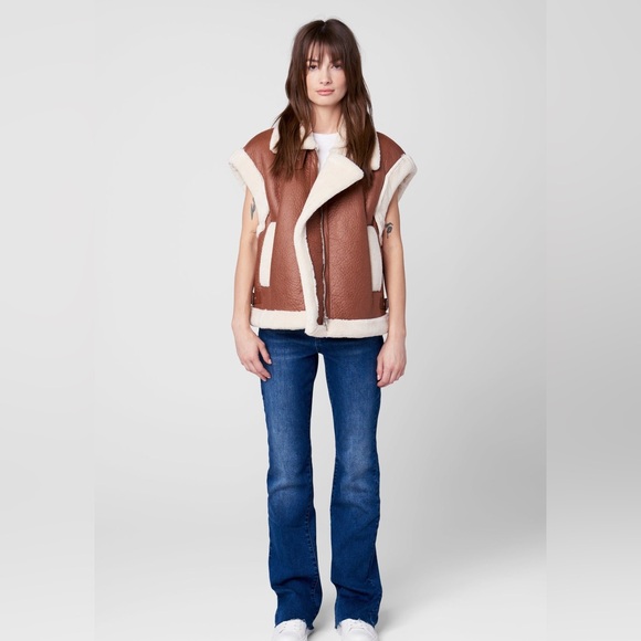 BLANKNYC Brown Faux Leather Shearling Vest with Cream Lining - Picture 3 of 4